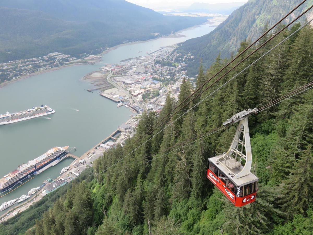 Alaskan Hotel And Bar Juneau Exterior photo